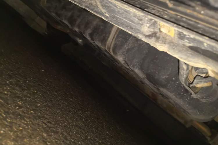 Used Toyota Alphard  Chassis Rear Left