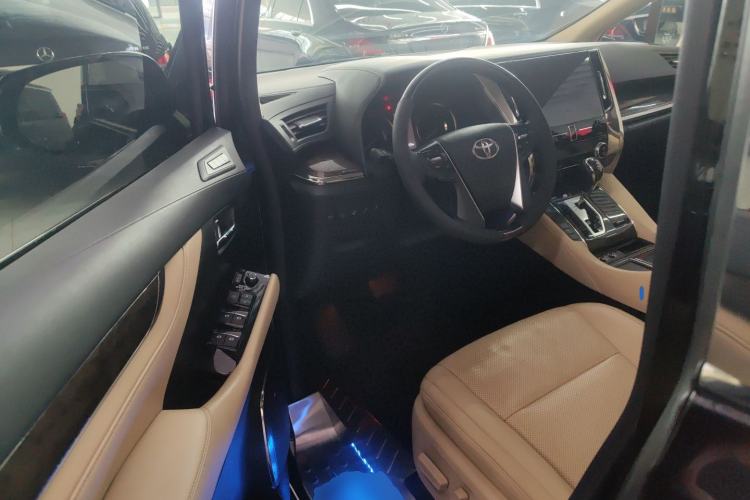 Used Toyota Alphard 2020 Dual-Engine 2.5L Prestige Edition Driver Seat
