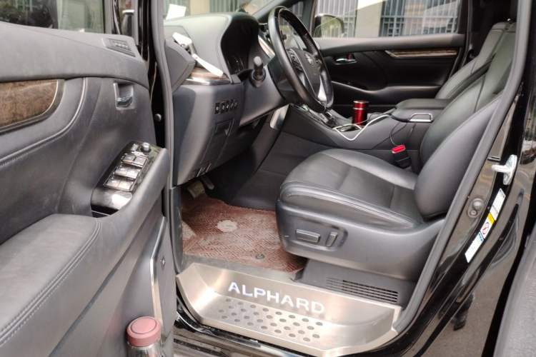 Used Toyota Alphard 2020 Dual-Engine 2.5L Prestige Edition Driver Seat