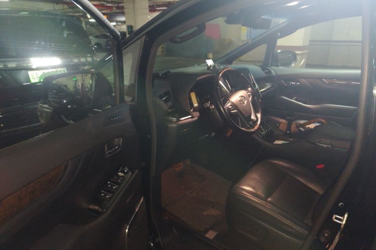 Used Toyota Alphard 2020 Dual-Engine 2.5L Prestige Edition Driver Seat