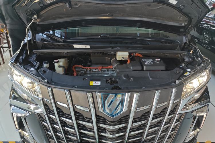 Used Toyota Alphard 2020 Dual-Engine 2.5L Luxury Edition Engine Bay
