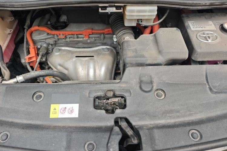 Used Toyota Alphard 2020 Dual-Engine 2.5L Luxury Edition Engine Bay