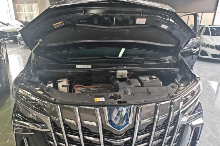 Used Toyota Alphard 2020 Dual-Engine 2.5L Prestige Edition Engine Bay