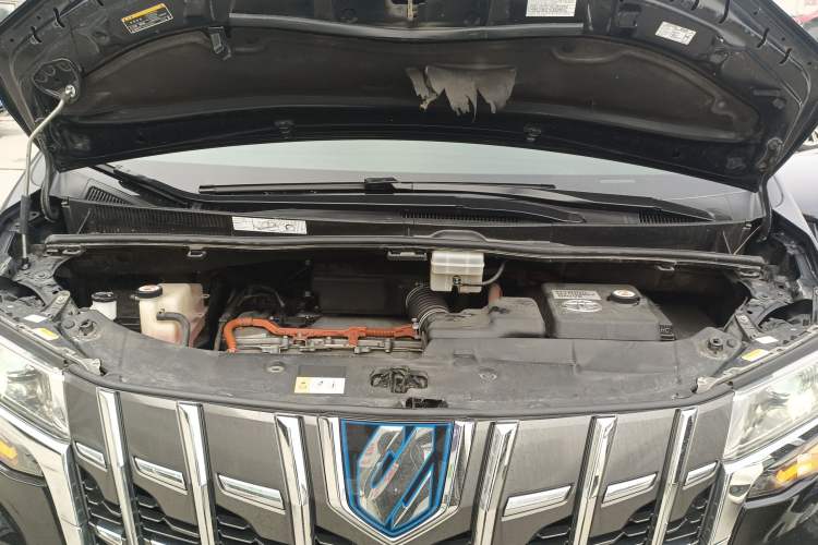 Used Toyota Alphard 2020 Dual-Engine 2.5L Luxury Edition Engine Bay