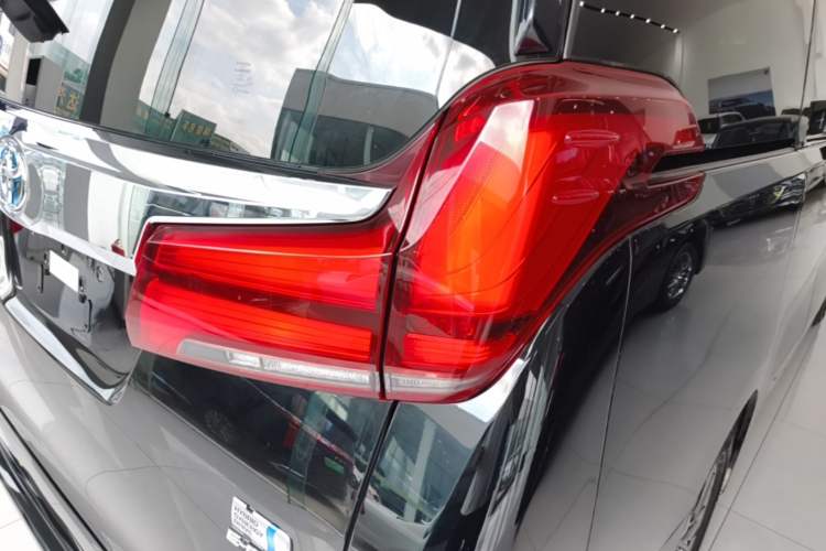Used Toyota Alphard 2020 Dual-Engine 2.5L Prestige Edition Exterior 3