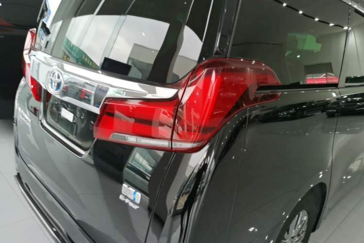 Used Toyota Alphard 2020 Dual-Engine 2.5L Prestige Edition Exterior 3