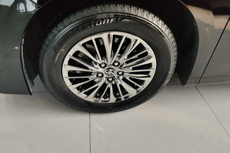Used Toyota Alphard 2020 Dual-Engine 2.5L Prestige Edition Exterior 4