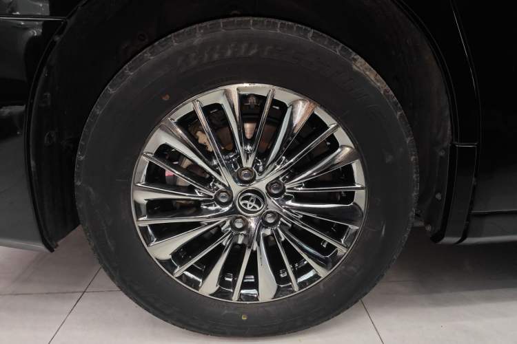 Used Toyota Alphard 2020 Dual-Engine 2.5L Prestige Edition Exterior 5