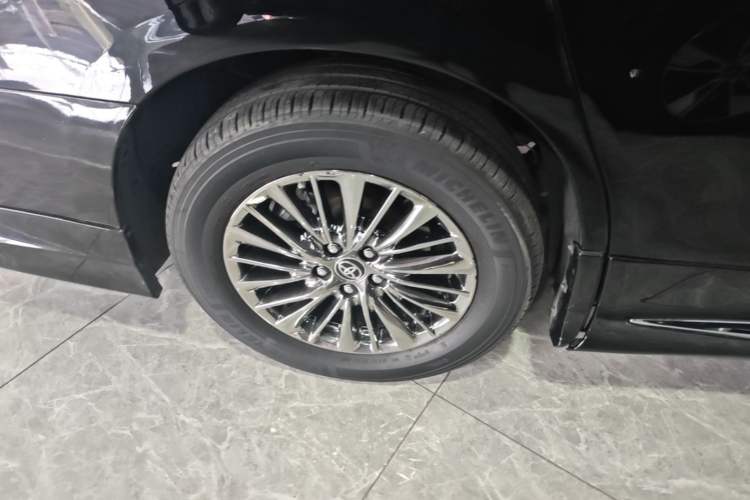 Used Toyota Alphard 2020 Dual-Engine 2.5L Prestige Edition Exterior 5