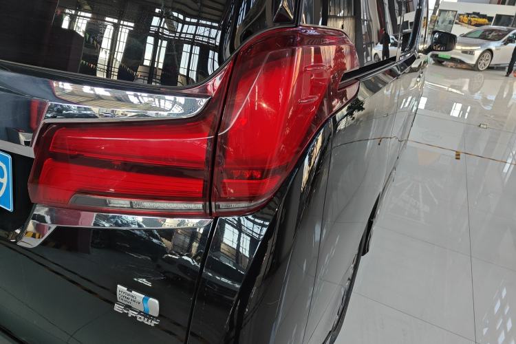 Used Toyota Alphard 2020 Dual-Engine 2.5L Luxury Edition Exterior 6