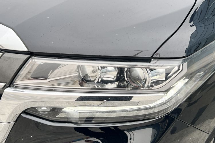 Used Toyota Alphard 2020 Dual-Engine 2.5L Luxury Edition Exterior 8