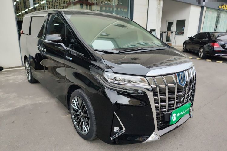 Used Toyota Alphard 2020 Dual-Engine 2.5L Luxury Edition Front Right 45 Deg