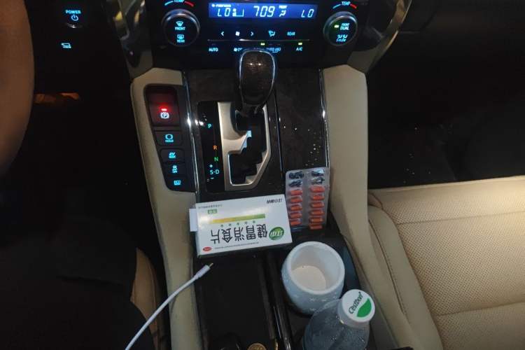 Used Toyota Alphard 2020 Dual-Engine 2.5L Prestige Edition Gear Lever