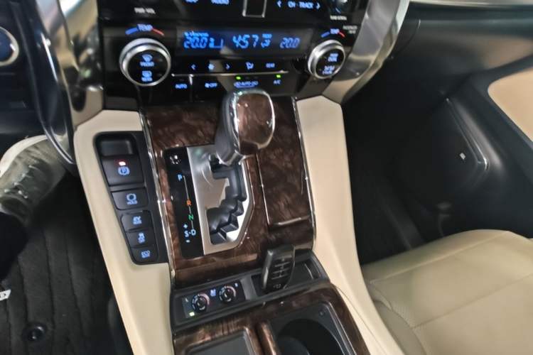Used Toyota Alphard 2020 Dual-Engine 2.5L Prestige Edition Gear Lever