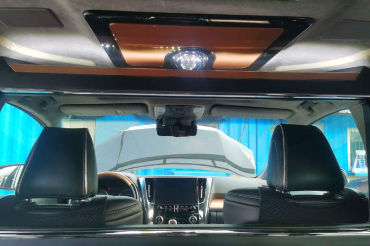 Used Toyota Alphard 2020 Dual-Engine 2.5L Luxury Edition Headliner
