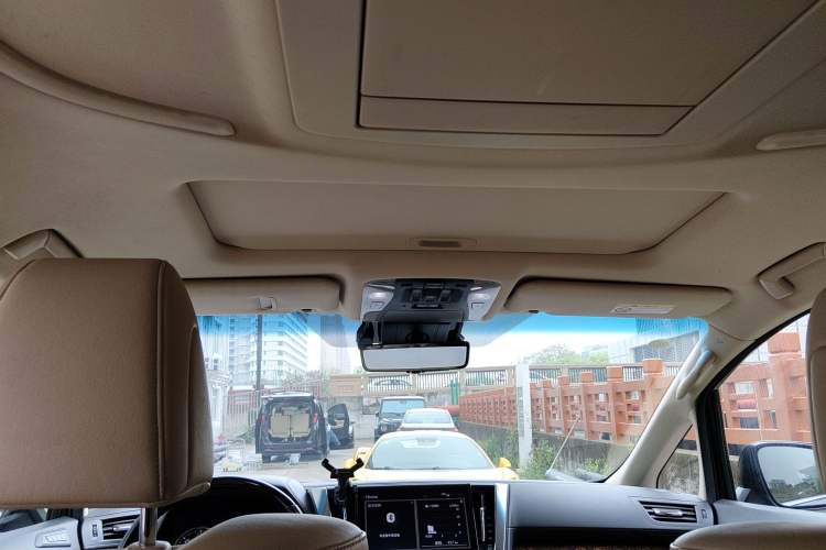 Used Toyota Alphard 2020 Dual-Engine 2.5L Luxury Edition Headliner