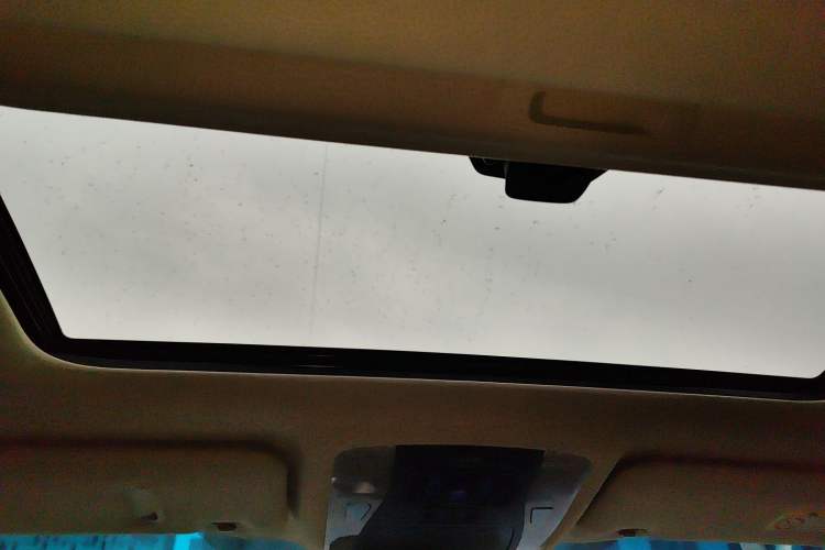 Used Toyota Alphard 2020 Dual-Engine 2.5L Luxury Edition Headliner
