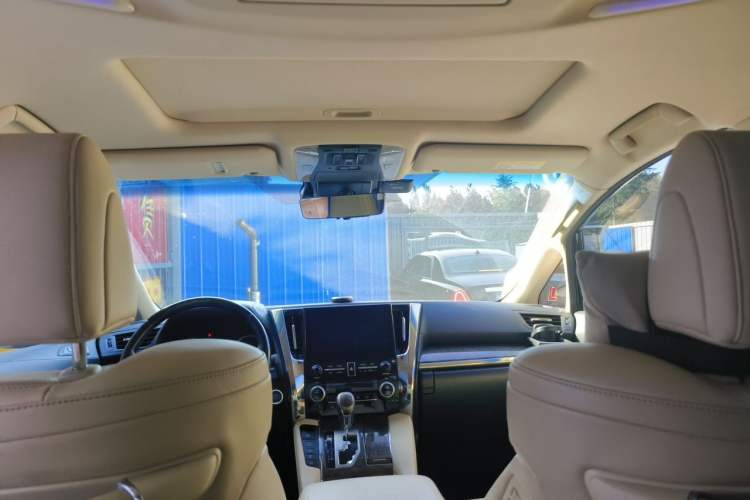 Used Toyota Alphard 2020 Dual-Engine 2.5L Prestige Edition Headliner