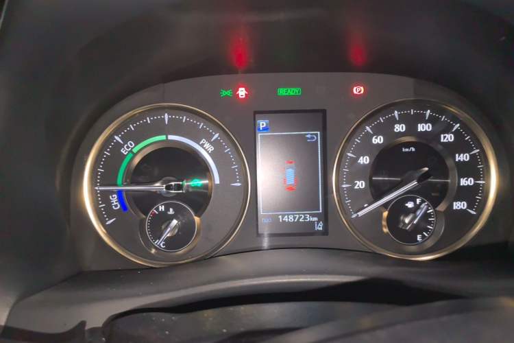 Used Toyota Alphard  Instrument Cluster