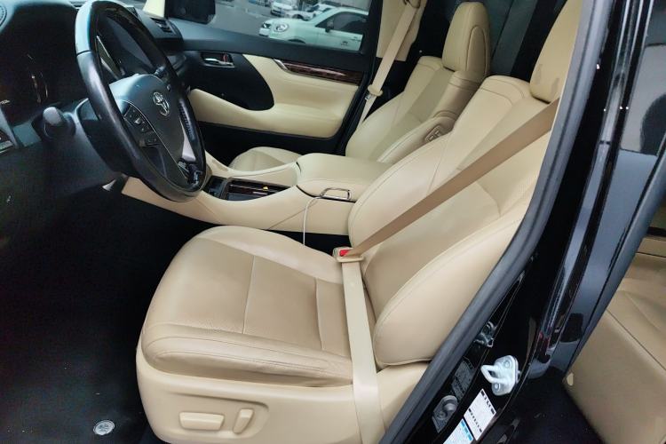 Used Toyota Alphard 2020 Dual-Engine 2.5L Luxury Edition Left Front Seat