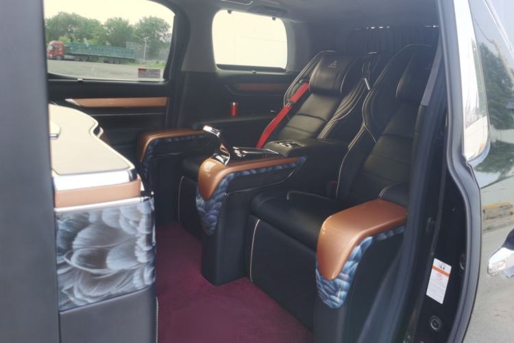 Used Toyota Alphard 2020 Dual-Engine 2.5L Luxury Edition Left Rear Seat