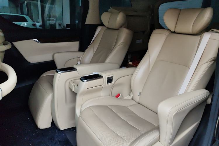 Used Toyota Alphard 2020 Dual-Engine 2.5L Luxury Edition Left Rear Seat