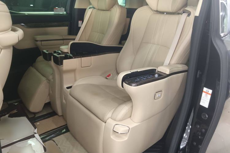 Used Toyota Alphard 2020 Dual-Engine 2.5L Prestige Edition Left Rear Seat