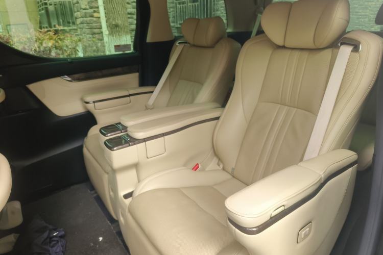 Used Toyota Alphard 2020 Dual-Engine 2.5L Prestige Edition Left Rear Seat
