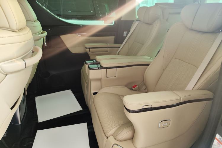 Used Toyota Alphard 2020 Dual-Engine 2.5L Prestige Edition Left Rear Seat