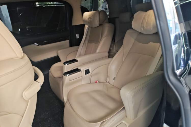 Used Toyota Alphard 2020 Dual-Engine 2.5L Prestige Edition Left Rear Seat