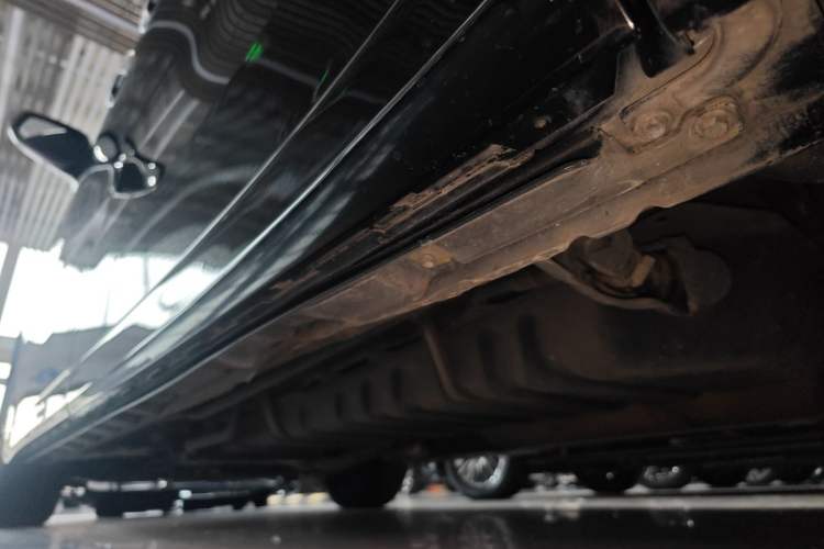 Used Toyota Alphard 2020 Dual-Engine 2.5L Prestige Edition Left Side Sill