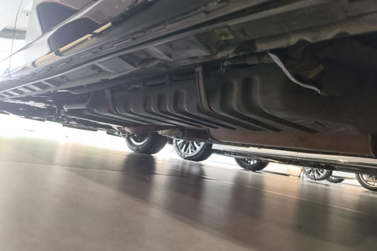 Used Toyota Alphard 2020 Dual-Engine 2.5L Luxury Edition Left Side Sill
