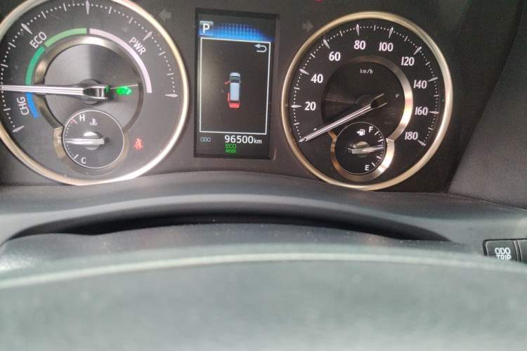 Used Toyota Alphard 2020 Dual-Engine 2.5L Prestige Edition Odometer Close Up
