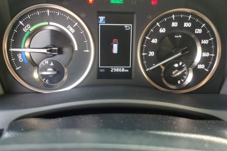 Used Toyota Alphard 2020 Dual-Engine 2.5L Luxury Edition Odometer Close Up