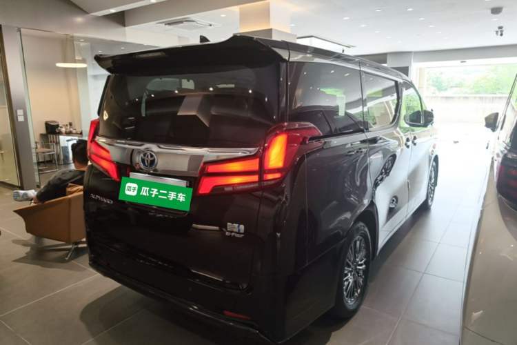Used Toyota Alphard 2020 Dual-Engine 2.5L Luxury Edition Rear Right 45 Deg