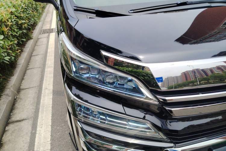 Used Toyota Alphard 2020 Dual-Engine 2.5L Prestige Edition Right Front Headlight