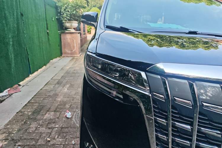 Used Toyota Alphard 2020 Dual-Engine 2.5L Luxury Edition Right Front Headlight