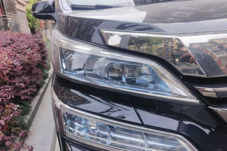 Used Toyota Alphard 2020 Dual-Engine 2.5L Prestige Edition Right Front Headlight