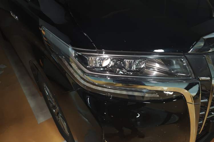 Used Toyota Alphard 2020 Dual-Engine 2.5L Prestige Edition Right Front Headlight