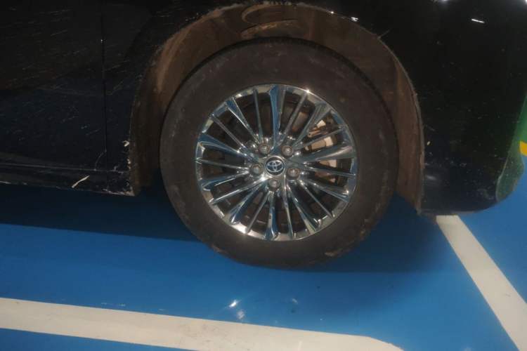 Used Toyota Alphard 2020 Dual-Engine 2.5L Prestige Edition Right Front Wheel Hub