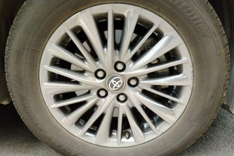 Used Toyota Alphard 2020 Dual-Engine 2.5L Prestige Edition Right Front Wheel Hub