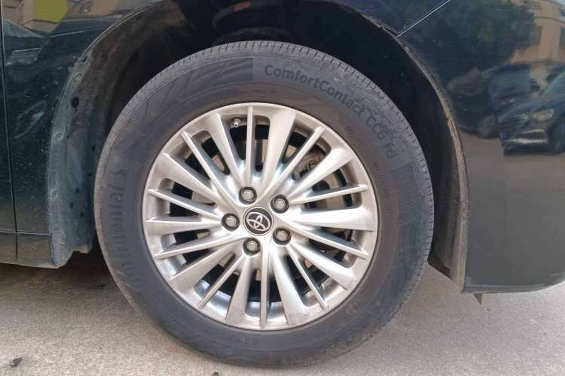 Used Toyota Alphard 2020 Dual-Engine 2.5L Luxury Edition Right Front Wheel Hub