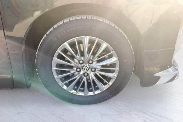 Used Toyota Alphard 2020 Dual-Engine 2.5L Prestige Edition Right Front Wheel Hub