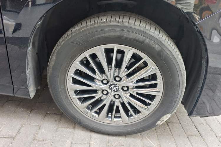 Used Toyota Alphard 2020 Dual-Engine 2.5L Luxury Edition Right Front Wheel Hub