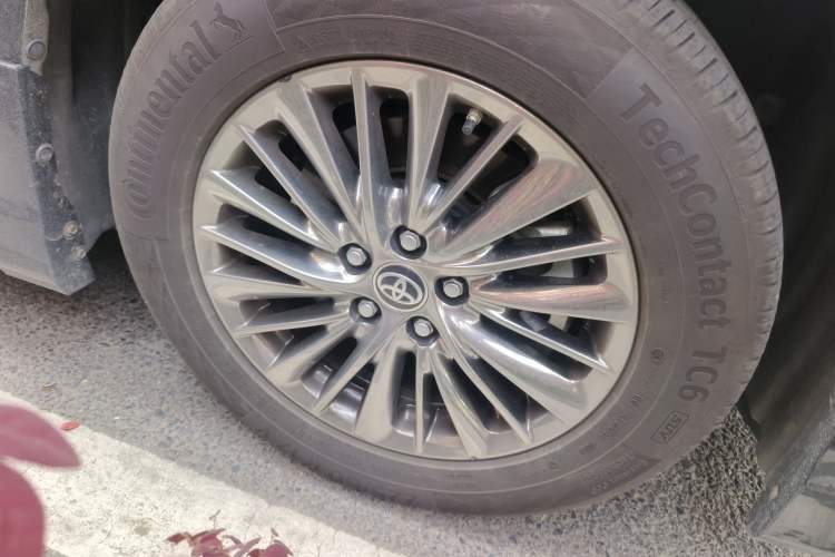 Used Toyota Alphard 2020 Dual-Engine 2.5L Prestige Edition Right Front Wheel Hub