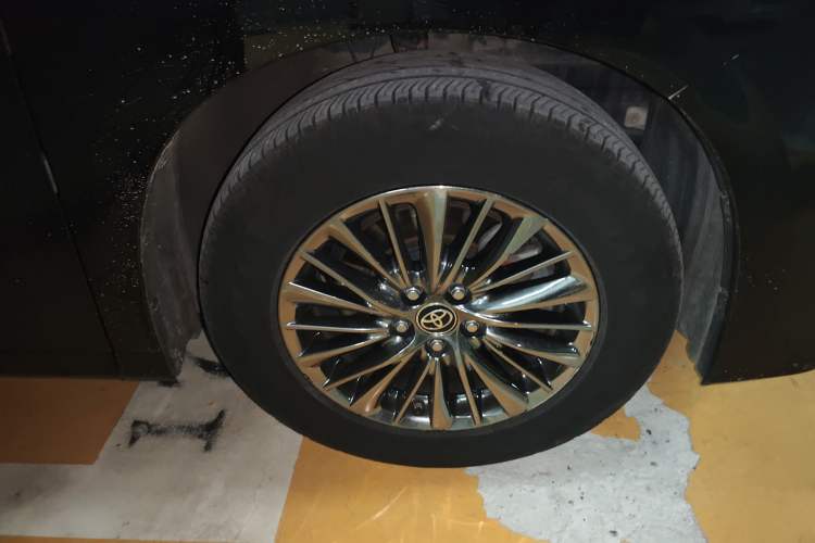 Used Toyota Alphard 2020 Dual-Engine 2.5L Prestige Edition Right Front Wheel Hub