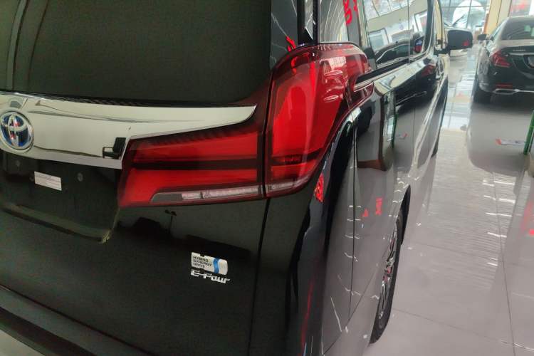 Used Toyota Alphard 2020 Dual-Engine 2.5L Prestige Edition Right Rear Taillight