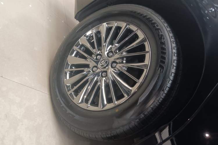 Used Toyota Alphard 2020 Dual-Engine 2.5L Prestige Edition Right Rear Wheel Hub