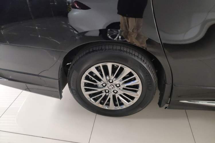 Used Toyota Alphard 2020 Dual-Engine 2.5L Luxury Edition Right Rear Wheel Hub