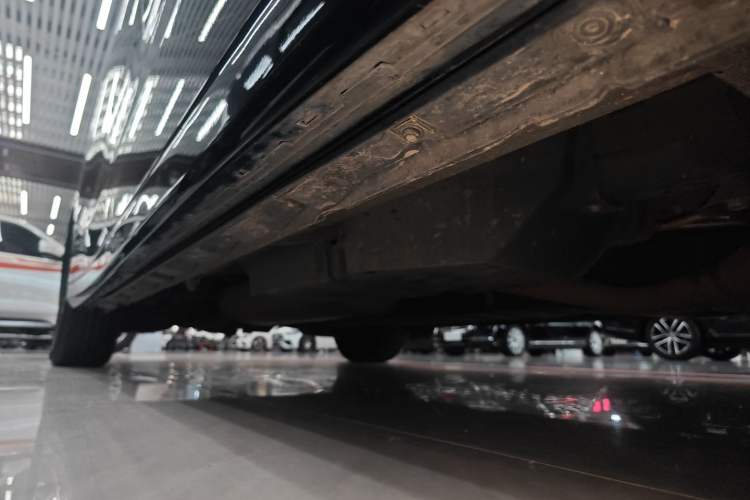 Used Toyota Alphard 2020 Dual-Engine 2.5L Prestige Edition Right Side Sill